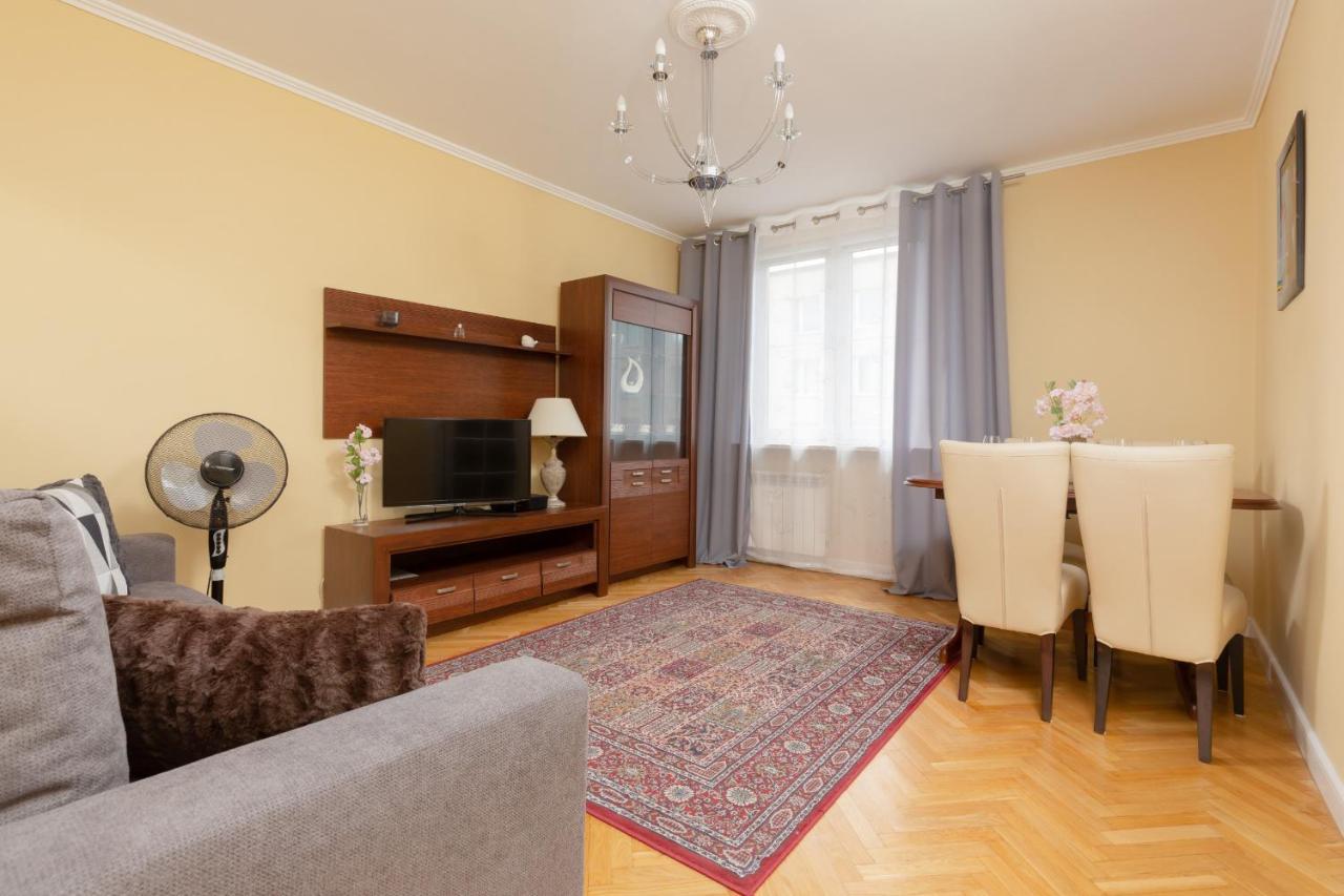 Miodowa Apartment Krasinski Garden Warsaw By Noclegi Renters Ngoại thất bức ảnh